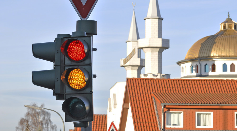 2018闯红灯扣几分