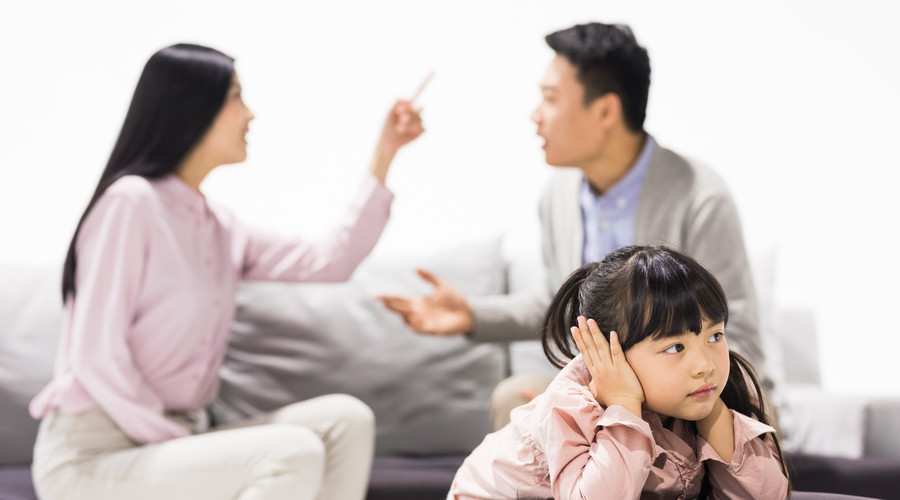 因家暴离婚孩子怎么判