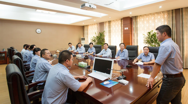 分公司债务由谁承担责任