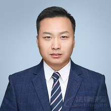 李川龙