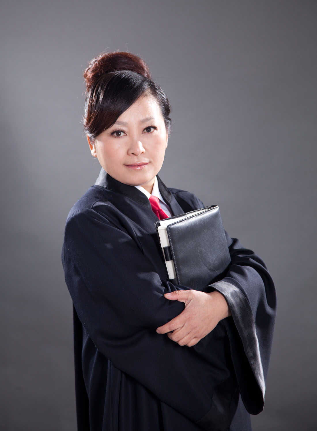 齐齐哈尔合同纠纷电话律师咨询